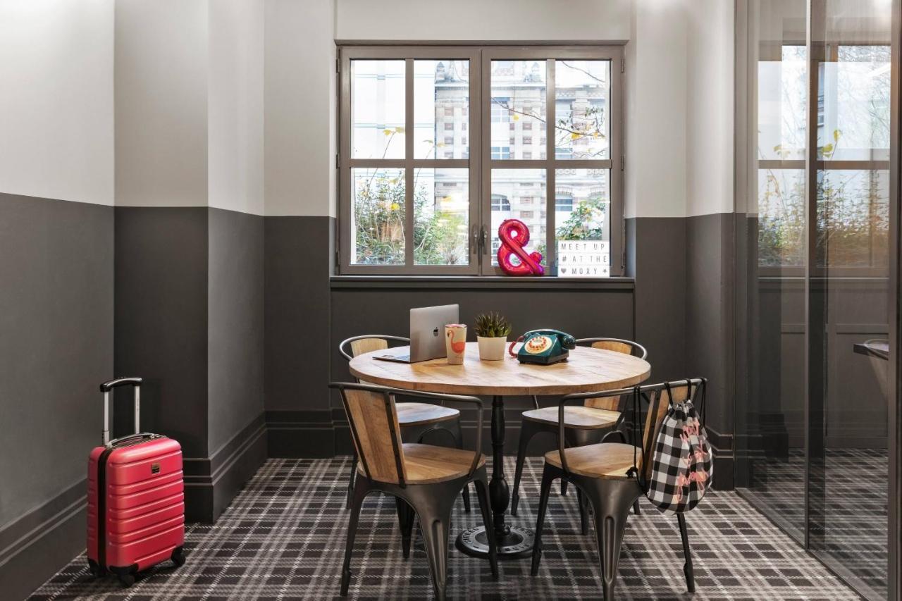 Moxy Lille City Zewnętrze zdjęcie