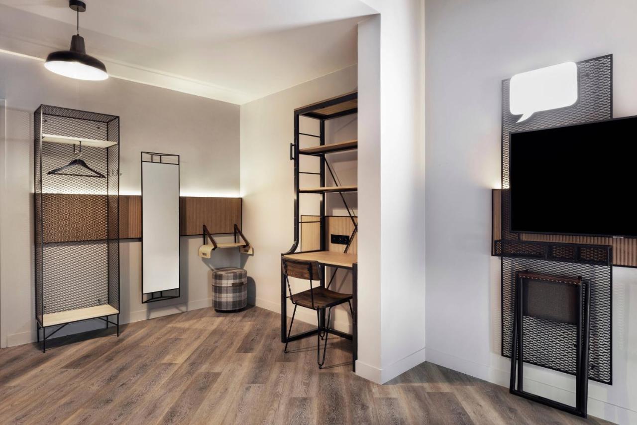 Moxy Lille City Zewnętrze zdjęcie