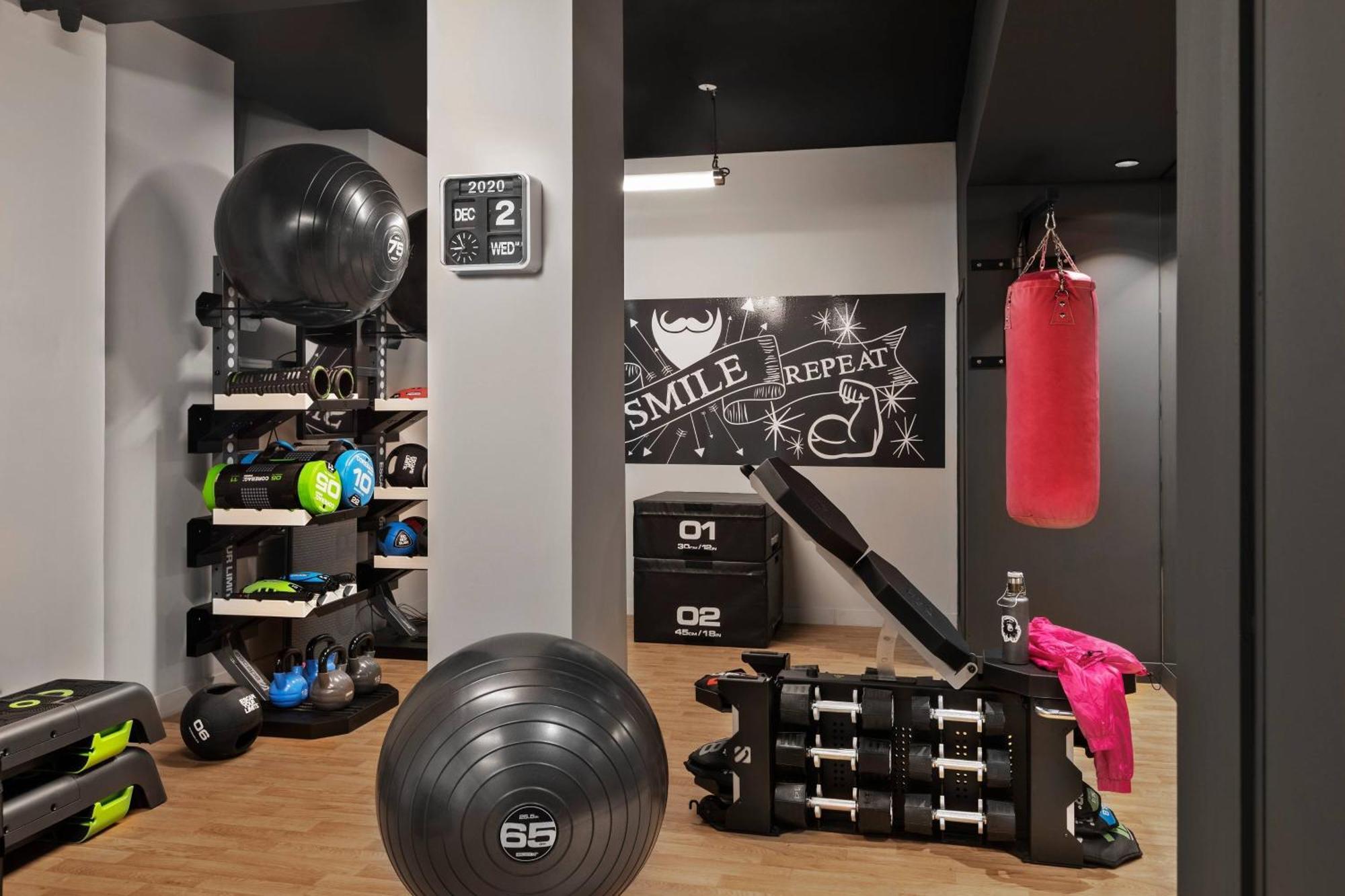 Moxy Lille City Zewnętrze zdjęcie
